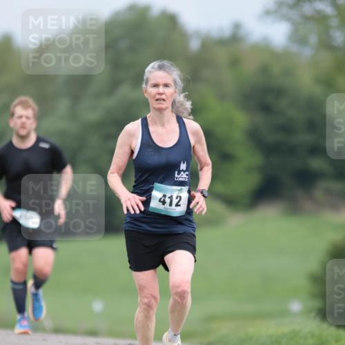 05.05.2024 - 7. Wedeler Halbmarathon H.Heesch http://msf.ph/oto/6222910 05.05.2024 11:10:33 Laufen 330, 412 meine-sportfotos.de