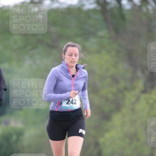 05.05.2024 - 7. Wedeler Halbmarathon H.Heesch http://msf.ph/oto/6222948 05.05.2024 11:18:40 Laufen 242 meine-sportfotos.de