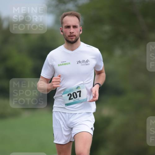 05.05.2024 - 7. Wedeler Halbmarathon H.Heesch http://msf.ph/oto/6222999 05.05.2024 11:10:45 Laufen 7, 126, 207 meine-sportfotos.de