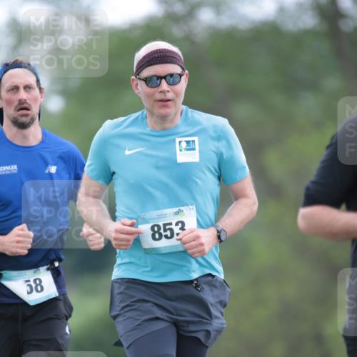 05.05.2024 - 7. Wedeler Halbmarathon H.Heesch http://msf.ph/oto/6223020 05.05.2024 11:18:44 Laufen 58, 853 meine-sportfotos.de