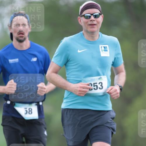 05.05.2024 - 7. Wedeler Halbmarathon H.Heesch http://msf.ph/oto/6223025 05.05.2024 11:18:45 Laufen 58, 353 meine-sportfotos.de