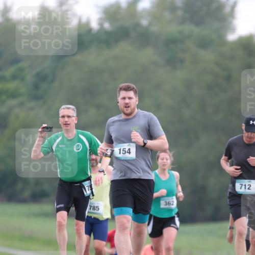 05.05.2024 - 7. Wedeler Halbmarathon H.Heesch http://msf.ph/oto/6223038 05.05.2024 11:18:56 Laufen 75, 785, 154, 201, 362, 712 meine-sportfotos.de