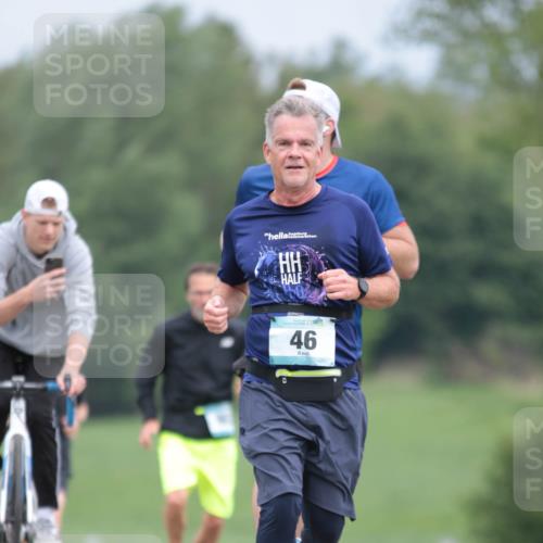 05.05.2024 - 7. Wedeler Halbmarathon H.Heesch http://msf.ph/oto/6223044 05.05.2024 11:10:48 Laufen 46 meine-sportfotos.de