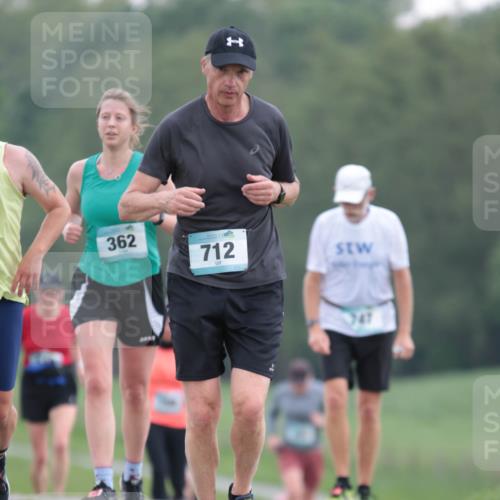 05.05.2024 - 7. Wedeler Halbmarathon H.Heesch http://msf.ph/oto/6223068 05.05.2024 11:19:01 Laufen 362, 712, 347 meine-sportfotos.de