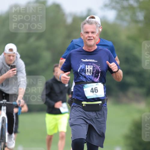 05.05.2024 - 7. Wedeler Halbmarathon H.Heesch http://msf.ph/oto/6223074 05.05.2024 11:10:49 Laufen 46 meine-sportfotos.de
