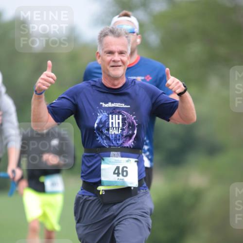05.05.2024 - 7. Wedeler Halbmarathon H.Heesch http://msf.ph/oto/6223082 05.05.2024 11:10:50 Laufen 46 meine-sportfotos.de