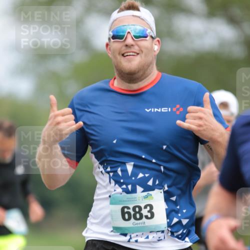 05.05.2024 - 7. Wedeler Halbmarathon H.Heesch http://msf.ph/oto/6223090 05.05.2024 11:10:52 Laufen 683, 22, 0 meine-sportfotos.de