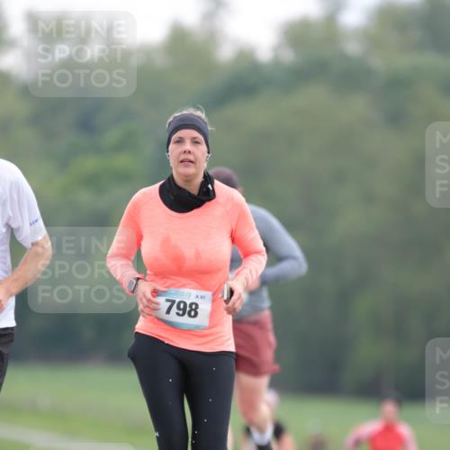 05.05.2024 - 7. Wedeler Halbmarathon H.Heesch http://msf.ph/oto/6223165 05.05.2024 11:19:09 Laufen 95, 798 meine-sportfotos.de