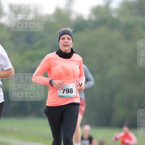 05.05.2024 - 7. Wedeler Halbmarathon H.Heesch http://msf.ph/oto/6223167 05.05.2024 11:19:09 Laufen 95, 798 meine-sportfotos.de