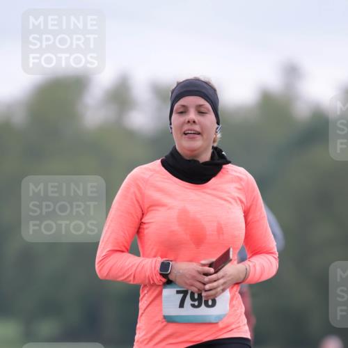05.05.2024 - 7. Wedeler Halbmarathon H.Heesch http://msf.ph/oto/6223172 05.05.2024 11:19:11 Laufen 795 meine-sportfotos.de