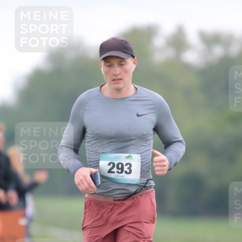 05.05.2024 - 7. Wedeler Halbmarathon H.Heesch http://msf.ph/oto/6223184 05.05.2024 11:19:13 Laufen 156, 293 meine-sportfotos.de