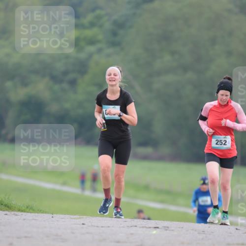 05.05.2024 - 7. Wedeler Halbmarathon H.Heesch http://msf.ph/oto/6223195 05.05.2024 11:19:15 Laufen 252 meine-sportfotos.de
