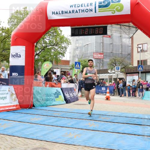 05.05.2024 - 7. Wedeler Halbmarathon Strokosch-Dieckow http://msf.ph/oto/6223198 05.05.2024 11:21:29 Ziel 645 meine-sportfotos.de