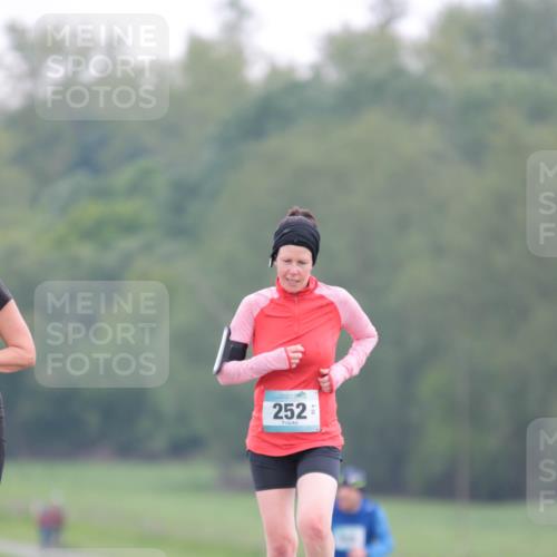 05.05.2024 - 7. Wedeler Halbmarathon H.Heesch http://msf.ph/oto/6223210 05.05.2024 11:19:18 Laufen 252 meine-sportfotos.de
