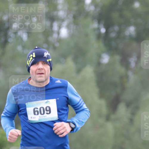 05.05.2024 - 7. Wedeler Halbmarathon H.Heesch http://msf.ph/oto/6223224 05.05.2024 11:19:32 Laufen 609, 47 meine-sportfotos.de