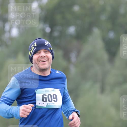 05.05.2024 - 7. Wedeler Halbmarathon H.Heesch http://msf.ph/oto/6223228 05.05.2024 11:19:32 Laufen 609, 47 meine-sportfotos.de