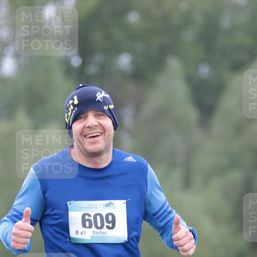05.05.2024 - 7. Wedeler Halbmarathon H.Heesch http://msf.ph/oto/6223229 05.05.2024 11:19:32 Laufen 609, 47 meine-sportfotos.de