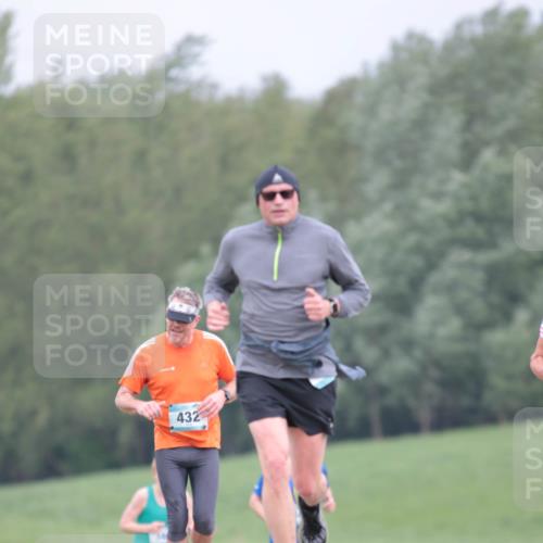 05.05.2024 - 7. Wedeler Halbmarathon H.Heesch http://msf.ph/oto/6223246 05.05.2024 11:11:15 Laufen 432 meine-sportfotos.de