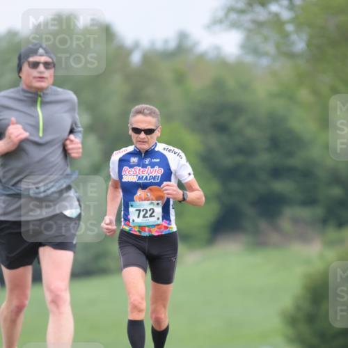 05.05.2024 - 7. Wedeler Halbmarathon H.Heesch http://msf.ph/oto/6223255 05.05.2024 11:11:17 Laufen 2016, 722 meine-sportfotos.de