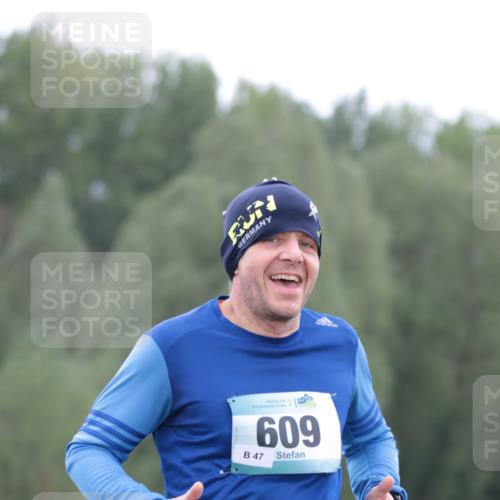 05.05.2024 - 7. Wedeler Halbmarathon H.Heesch http://msf.ph/oto/6223262 05.05.2024 11:19:33 Laufen 609, 47 meine-sportfotos.de