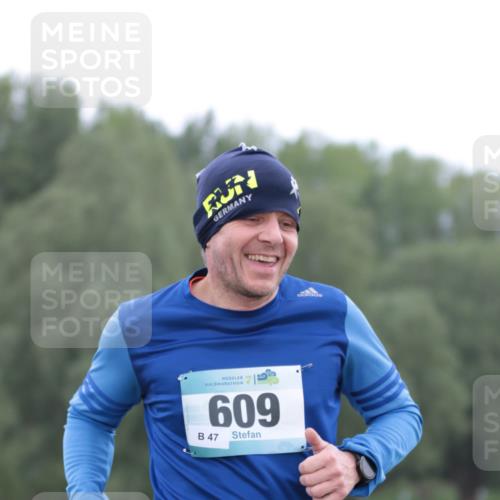 05.05.2024 - 7. Wedeler Halbmarathon H.Heesch http://msf.ph/oto/6223265 05.05.2024 11:19:33 Laufen 609, 47 meine-sportfotos.de