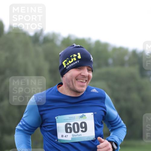 05.05.2024 - 7. Wedeler Halbmarathon H.Heesch http://msf.ph/oto/6223266 05.05.2024 11:19:33 Laufen 609, 47 meine-sportfotos.de