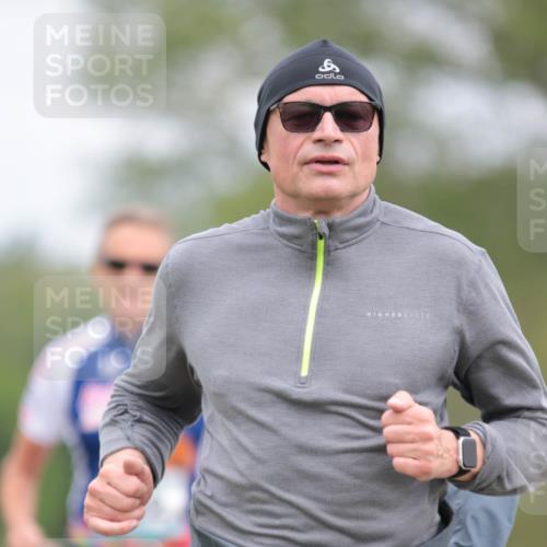 05.05.2024 - 7. Wedeler Halbmarathon H.Heesch http://msf.ph/oto/6223288 05.05.2024 11:11:20 Laufen 8 meine-sportfotos.de
