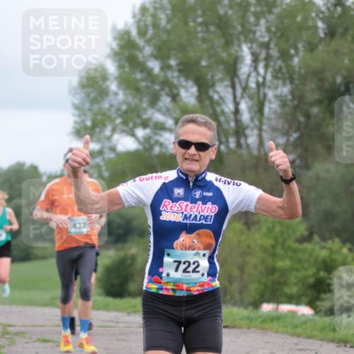 05.05.2024 - 7. Wedeler Halbmarathon H.Heesch http://msf.ph/oto/6223305 05.05.2024 11:11:23 Laufen 432, 2016, 722 meine-sportfotos.de