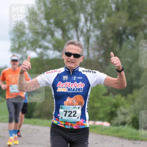 05.05.2024 - 7. Wedeler Halbmarathon H.Heesch http://msf.ph/oto/6223309 05.05.2024 11:11:23 Laufen 2016, 722 meine-sportfotos.de