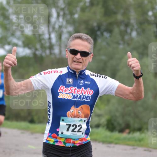 05.05.2024 - 7. Wedeler Halbmarathon H.Heesch http://msf.ph/oto/6223312 05.05.2024 11:11:23 Laufen 2016, 6, 722 meine-sportfotos.de