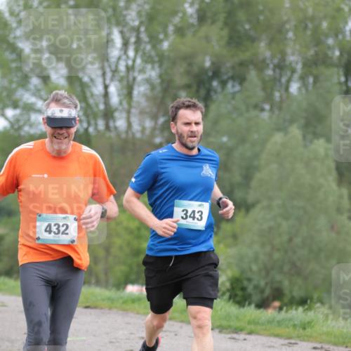 05.05.2024 - 7. Wedeler Halbmarathon H.Heesch http://msf.ph/oto/6223339 05.05.2024 11:11:25 Laufen 432, 343 meine-sportfotos.de