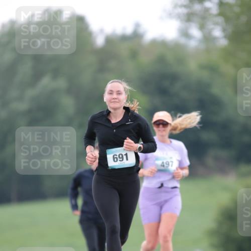 05.05.2024 - 7. Wedeler Halbmarathon H.Heesch http://msf.ph/oto/6223352 05.05.2024 11:19:49 Laufen 691, 497 meine-sportfotos.de