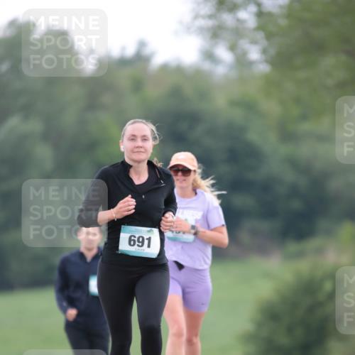 05.05.2024 - 7. Wedeler Halbmarathon H.Heesch http://msf.ph/oto/6223356 05.05.2024 11:19:50 Laufen 691 meine-sportfotos.de