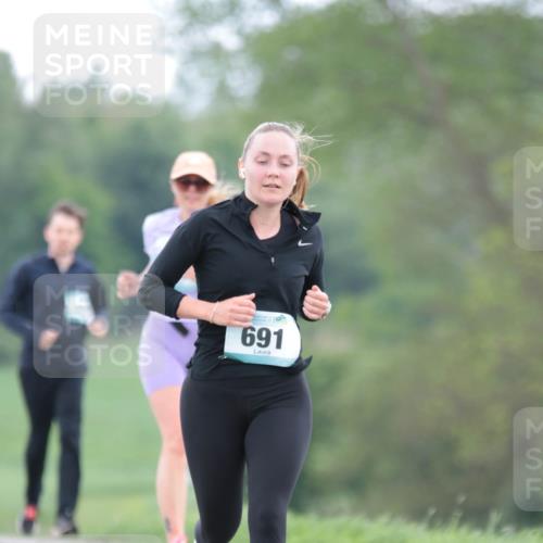 05.05.2024 - 7. Wedeler Halbmarathon H.Heesch http://msf.ph/oto/6223364 05.05.2024 11:19:52 Laufen 691 meine-sportfotos.de
