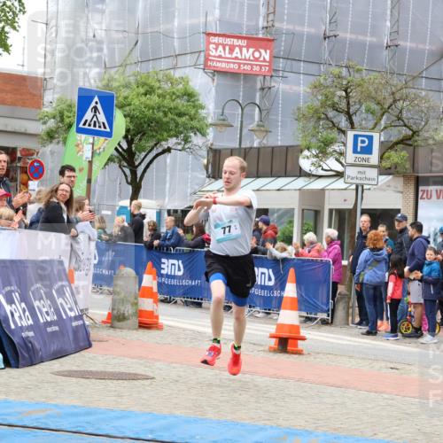 05.05.2024 - 7. Wedeler Halbmarathon Strokosch-Dieckow http://msf.ph/oto/6223379 05.05.2024 11:22:12 Ziel 77, 794 meine-sportfotos.de