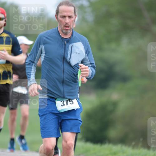 05.05.2024 - 7. Wedeler Halbmarathon H.Heesch http://msf.ph/oto/6223406 05.05.2024 11:11:32 Laufen 375 meine-sportfotos.de