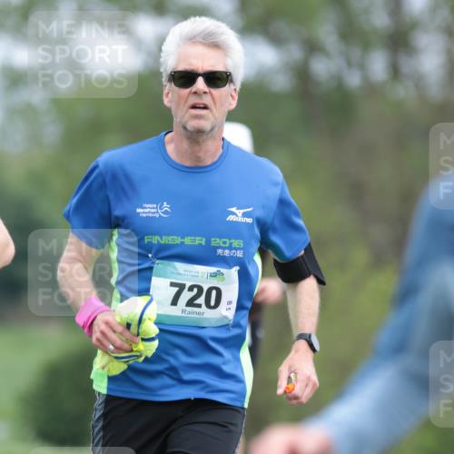 05.05.2024 - 7. Wedeler Halbmarathon H.Heesch http://msf.ph/oto/6223442 05.05.2024 11:11:35 Laufen 2016, 56, 720, 5 meine-sportfotos.de