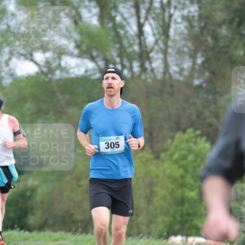 05.05.2024 - 7. Wedeler Halbmarathon H.Heesch http://msf.ph/oto/6223461 05.05.2024 11:11:39 Laufen 305 meine-sportfotos.de