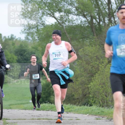 05.05.2024 - 7. Wedeler Halbmarathon H.Heesch http://msf.ph/oto/6223466 05.05.2024 11:11:40 Laufen 324, 702, 30 meine-sportfotos.de