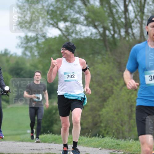 05.05.2024 - 7. Wedeler Halbmarathon H.Heesch http://msf.ph/oto/6223468 05.05.2024 11:11:40 Laufen 702, 30 meine-sportfotos.de