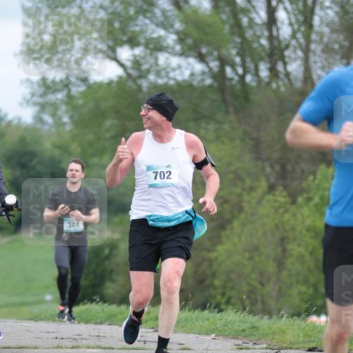 05.05.2024 - 7. Wedeler Halbmarathon H.Heesch http://msf.ph/oto/6223470 05.05.2024 11:11:40 Laufen 324, 702 meine-sportfotos.de