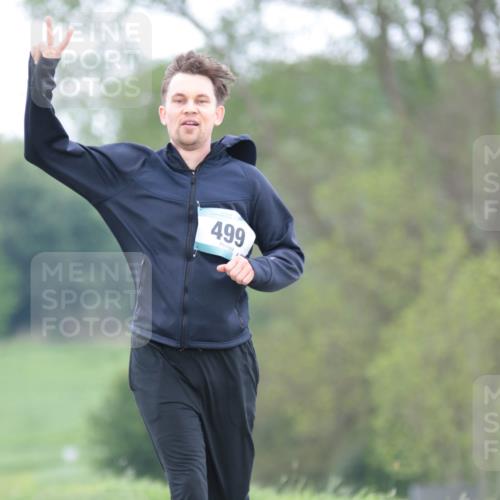 05.05.2024 - 7. Wedeler Halbmarathon H.Heesch http://msf.ph/oto/6223484 05.05.2024 11:19:58 Laufen 499 meine-sportfotos.de