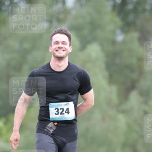 05.05.2024 - 7. Wedeler Halbmarathon H.Heesch http://msf.ph/oto/6223493 05.05.2024 11:11:46 Laufen 324 meine-sportfotos.de