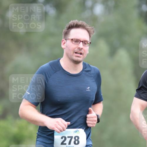 05.05.2024 - 7. Wedeler Halbmarathon H.Heesch http://msf.ph/oto/6223499 05.05.2024 11:11:47 Laufen 278 meine-sportfotos.de