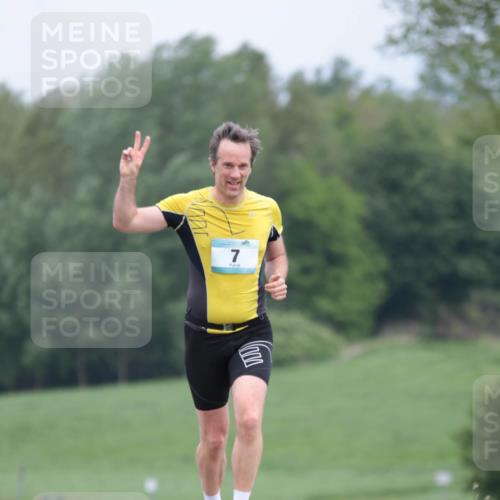 05.05.2024 - 7. Wedeler Halbmarathon H.Heesch http://msf.ph/oto/6223512 05.05.2024 11:12:01 Laufen 7 meine-sportfotos.de