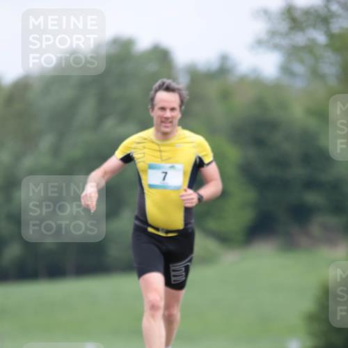 05.05.2024 - 7. Wedeler Halbmarathon H.Heesch http://msf.ph/oto/6223516 05.05.2024 11:12:01 Laufen 7 meine-sportfotos.de