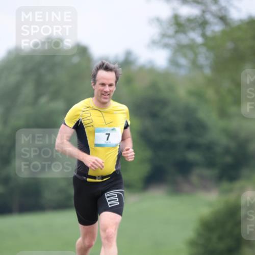 05.05.2024 - 7. Wedeler Halbmarathon H.Heesch http://msf.ph/oto/6223518 05.05.2024 11:12:02 Laufen  meine-sportfotos.de