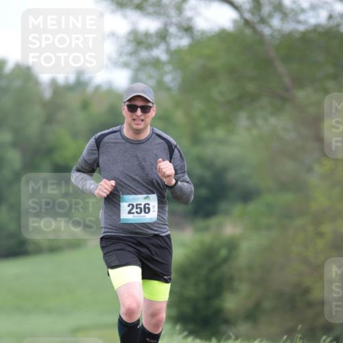 05.05.2024 - 7. Wedeler Halbmarathon H.Heesch http://msf.ph/oto/6223529 05.05.2024 11:12:25 Laufen 256 meine-sportfotos.de