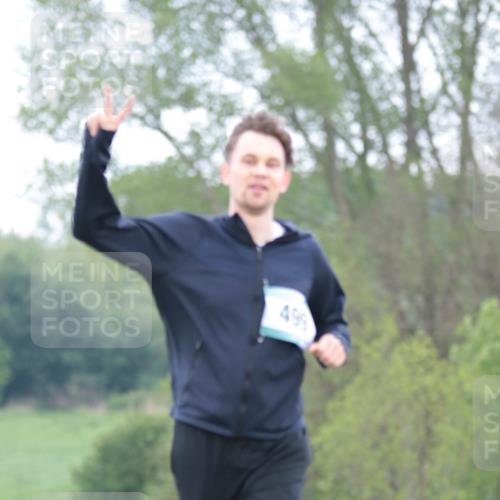 05.05.2024 - 7. Wedeler Halbmarathon H.Heesch http://msf.ph/oto/6223533 05.05.2024 11:19:59 Laufen 499 meine-sportfotos.de