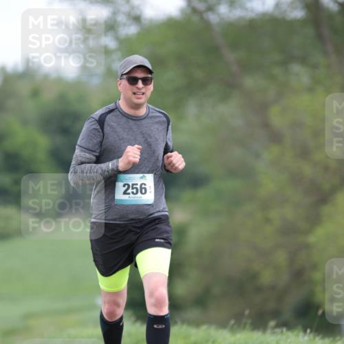 05.05.2024 - 7. Wedeler Halbmarathon H.Heesch http://msf.ph/oto/6223539 05.05.2024 11:12:26 Laufen 256 meine-sportfotos.de